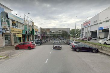 [G,1st floor 22x75] Tmn PELANGI SEMENIH Shop Lot (near LOTUS, PETRONAS, STARBUCK)