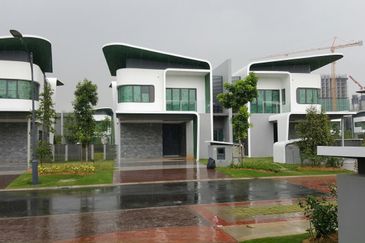 Lepironia Gardens, Setia Eco Glades