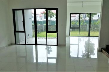 Lepironia Gardens, Setia Eco Glades