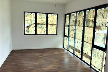 Lepironia Gardens, Setia Eco Glades