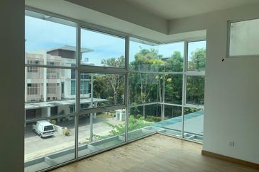 Jacaranda Garden Residence