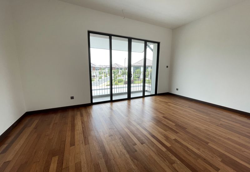 Isle of Botanica, Setia Eco Glades