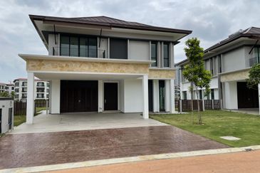 Isle of Botanica, Setia Eco Glades