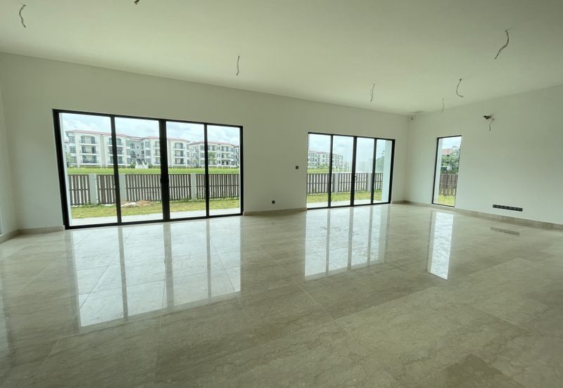 Isle of Botanica, Setia Eco Glades