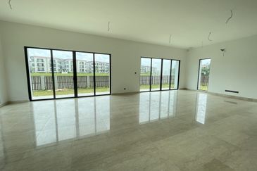 Isle of Botanica, Setia Eco Glades