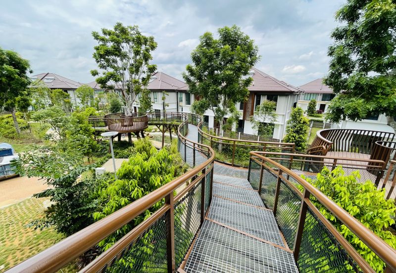 Isle of Botanica, Setia Eco Glades