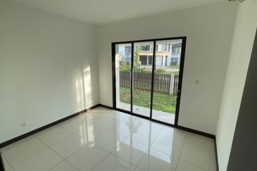 Isle of Botanica, Setia Eco Glades