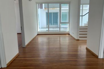 Jacaranda Garden Residence