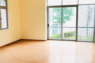 Symphony Hills Schubert