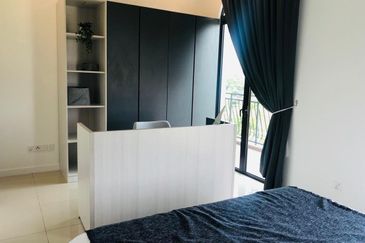 Isle of Kamares, Setia Eco Glades