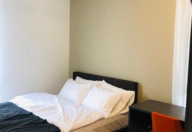 Isle of Kamares, Setia Eco Glades