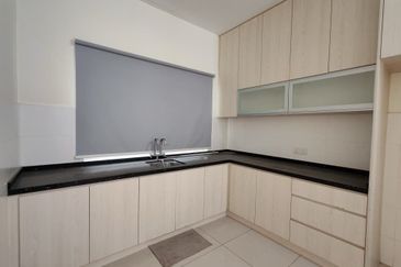 Symphony Hills Schumann