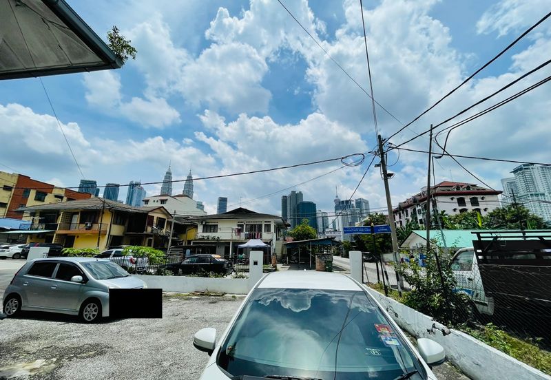 Kampung Baru