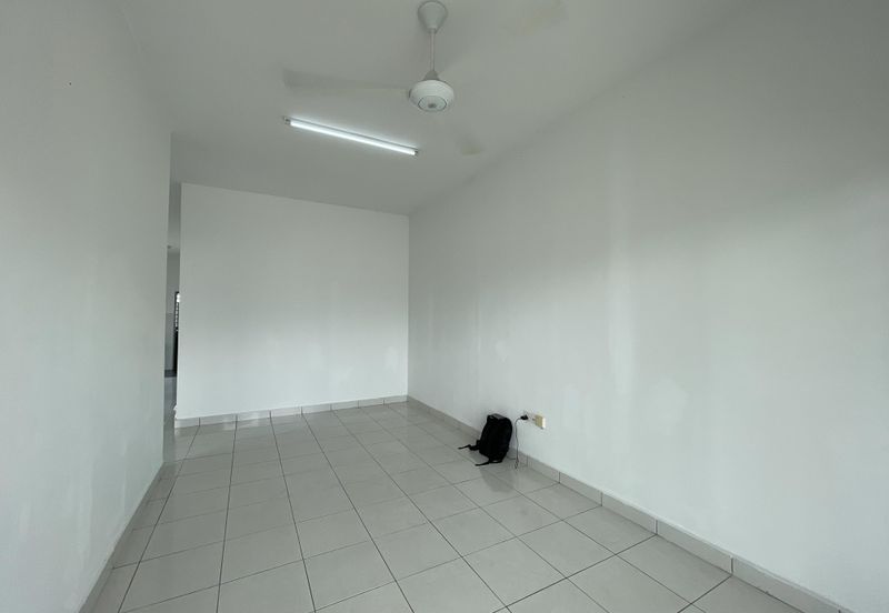 Jalan Haji Iman Omar 