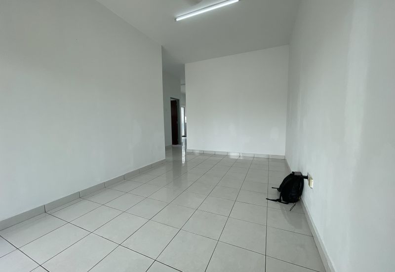 Jalan Haji Iman Omar 