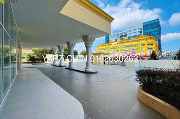 Taipan Business Centre, USJ 10