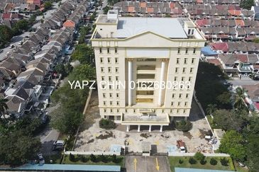 Taipan Business Centre, USJ 10