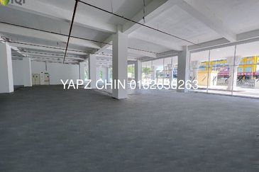 Taipan Business Centre, USJ 10