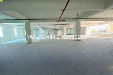 Taipan Business Centre, USJ 10