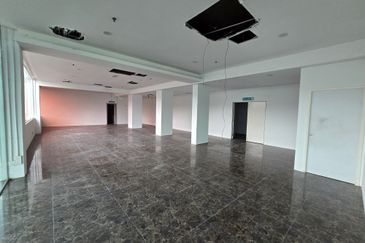 Kawasan Perusahaan Banting, Detached Factory / showroom with 800amp