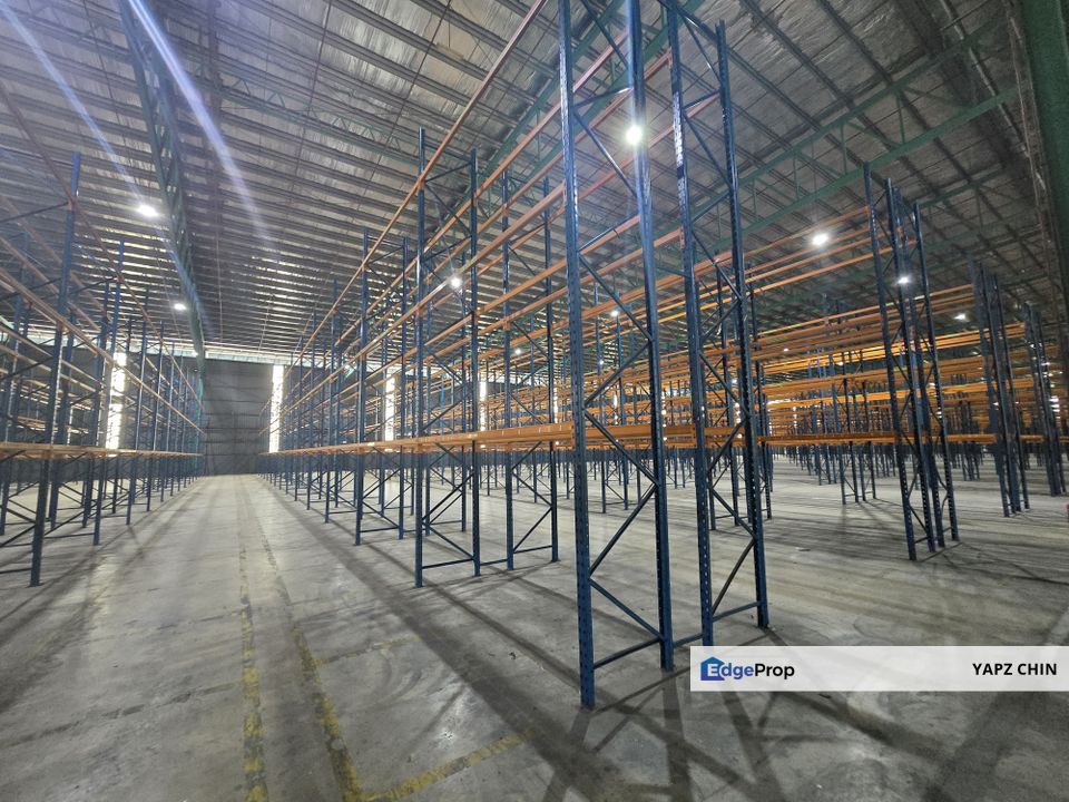 Bukit jelutong U8, Shah alam, Detached Warehouse, 11 acres with cf, Selangor, Shah Alam