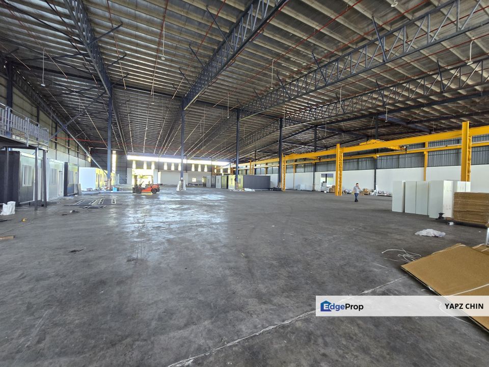 Bukit jelutong U8, Shah alam, Detached Warehouse with cf and overhead, Selangor, Shah Alam