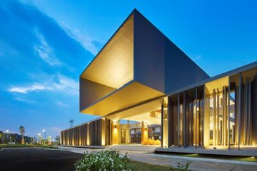 BUNGALOW ZERO LOT READY TO MOVE IN, KOTA KEMUNING SHAH ALAM