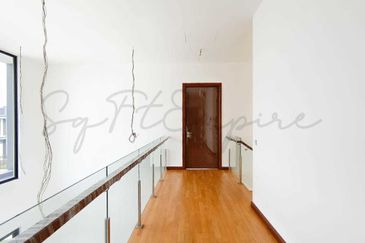 BUNGALOW ZERO LOT READY TO MOVE IN, KOTA KEMUNING SHAH ALAM