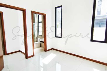 BUNGALOW ZERO LOT READY TO MOVE IN, KOTA KEMUNING SHAH ALAM