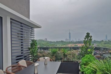 Bungalow Villa Millenia Residences @ Taman Bukit Desa KL Fully Renovated Move in Condition 独栋别墅