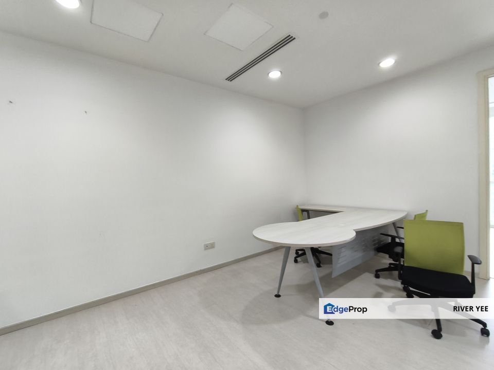 KLCC Office Binjai 8 Premium Soho, Fully Fitted, 1 Room with Pantry, MRT & LRT Ampang Park, Next to Jalan Tun Razak, Kuala Lumpur, KLCC