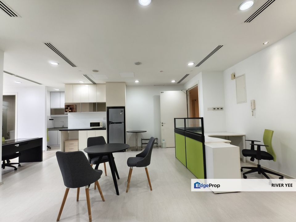 KLCC Office Binjai 8 Premium Soho, Fully Fitted, 1 Room with Pantry, MRT & LRT Ampang Park, Next to Jalan Tun Razak, Kuala Lumpur, KLCC
