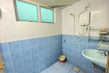 TAMAN JATI, JELAPANG