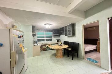 TAMAN JATI, JELAPANG