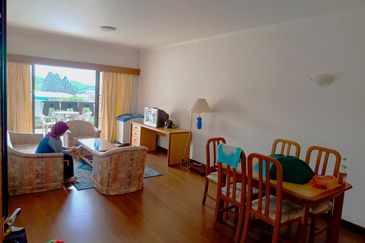 Equatorial Hill Resort