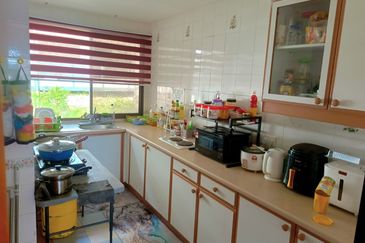 Equatorial Hill Resort