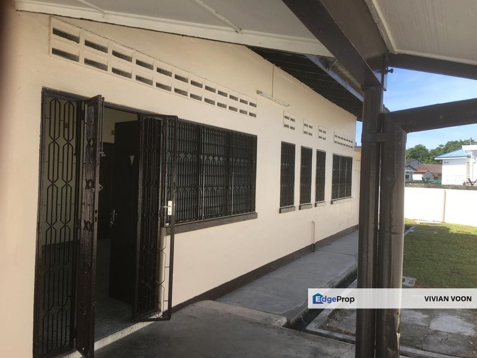 IPOH LIM GARDEN BUNGALOW near Silibin Church Wesley School, Perak, Ipoh