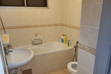 MERU VALLEY RESORT (GOLF VISTA APARTMENT