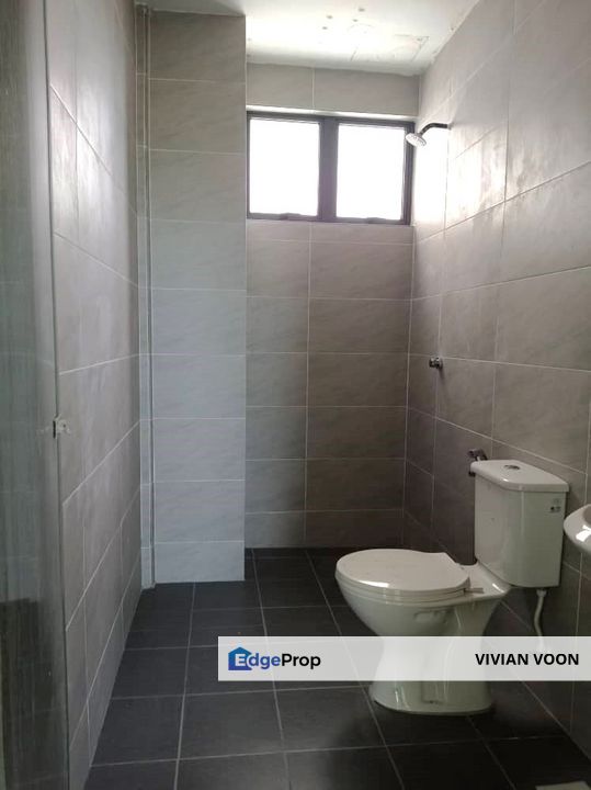 FREEHOLD BIG UNIT CONDO near KPTM Ipoh Bus Terminal Jelapang Toll, Perak, Ipoh