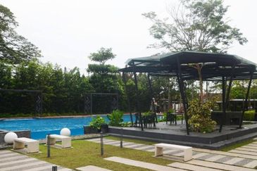 KONDOMINIUM KEPAYANG OASIS