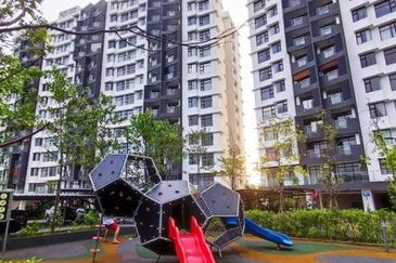 KONDOMINIUM KEPAYANG OASIS