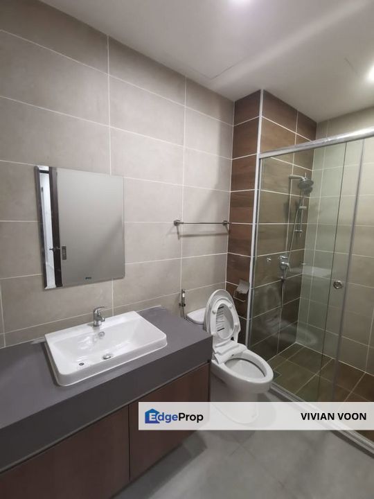 PUCHONG SERVICED RESIDENCE near LRT Bandar Puteri, Selangor, Puchong