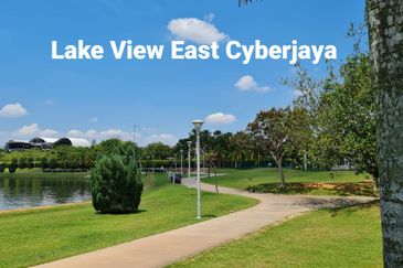 Perdana Lakeview West