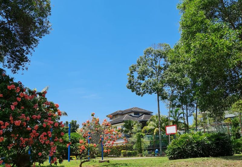 Perdana Lakeview West