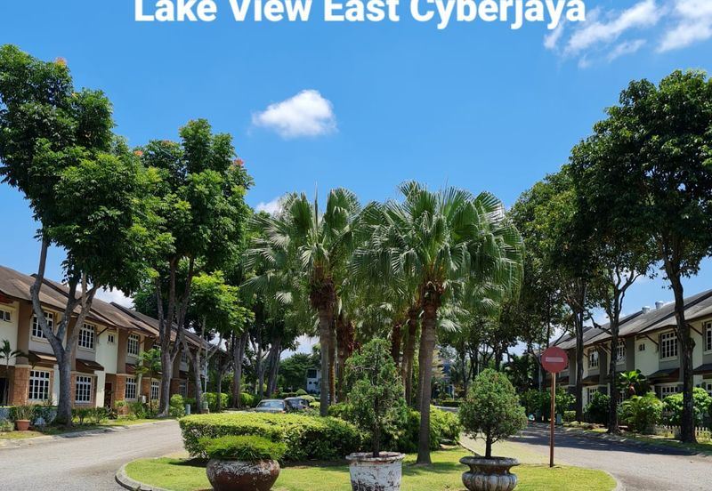 Perdana Lakeview West