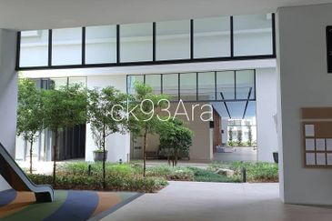 Aria Luxury Residence