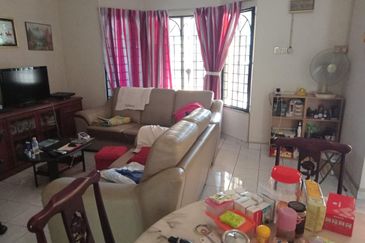 Jalan Bandar Kinrara 4/3E