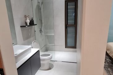 Jalan Bandar Kinrara 4/3E