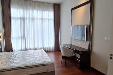 Oxford Residences @ Pavilion Embassy