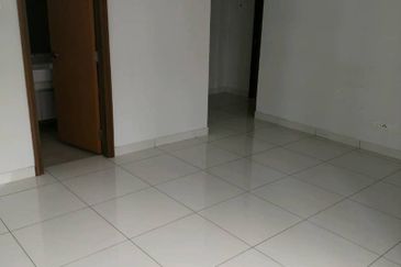 Royal Regent Sri Putramas III